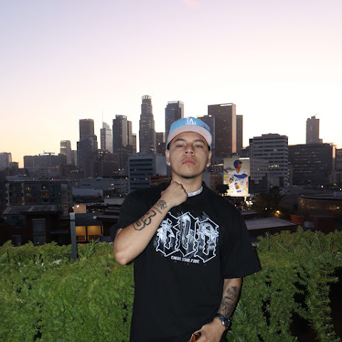 influencer profile picture