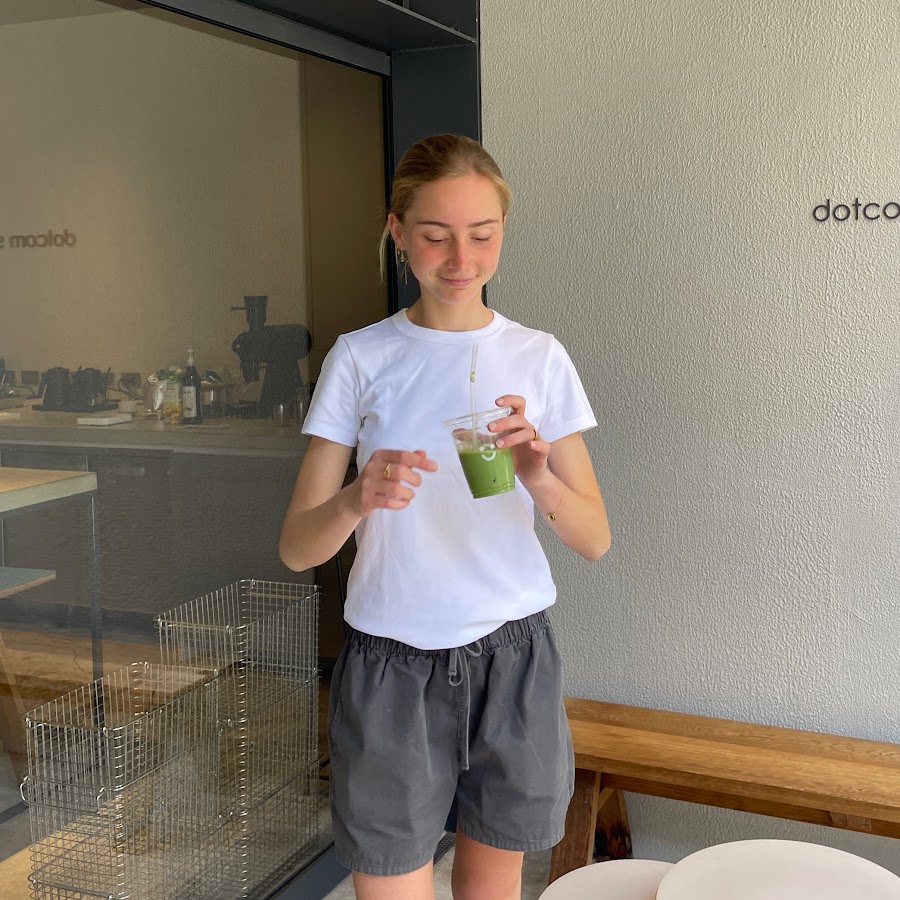 influencer profile picture
