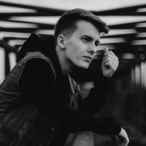 influencer profile picture
