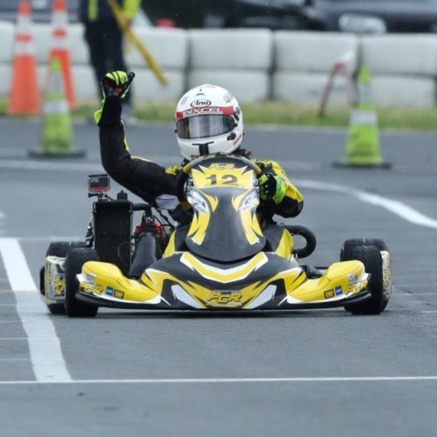 個人 レーシングカート PCR トップ 車体