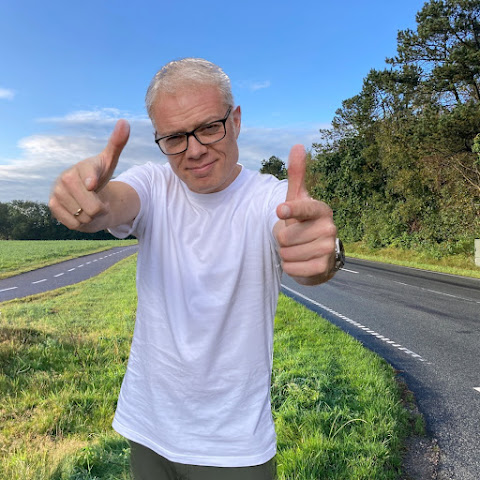 influencer profile picture