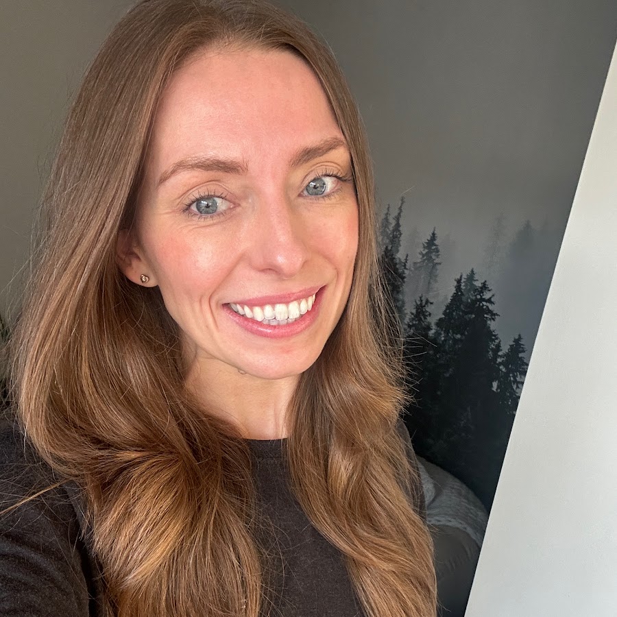 influencer profile picture
