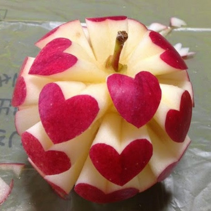 Сердце из фруктов