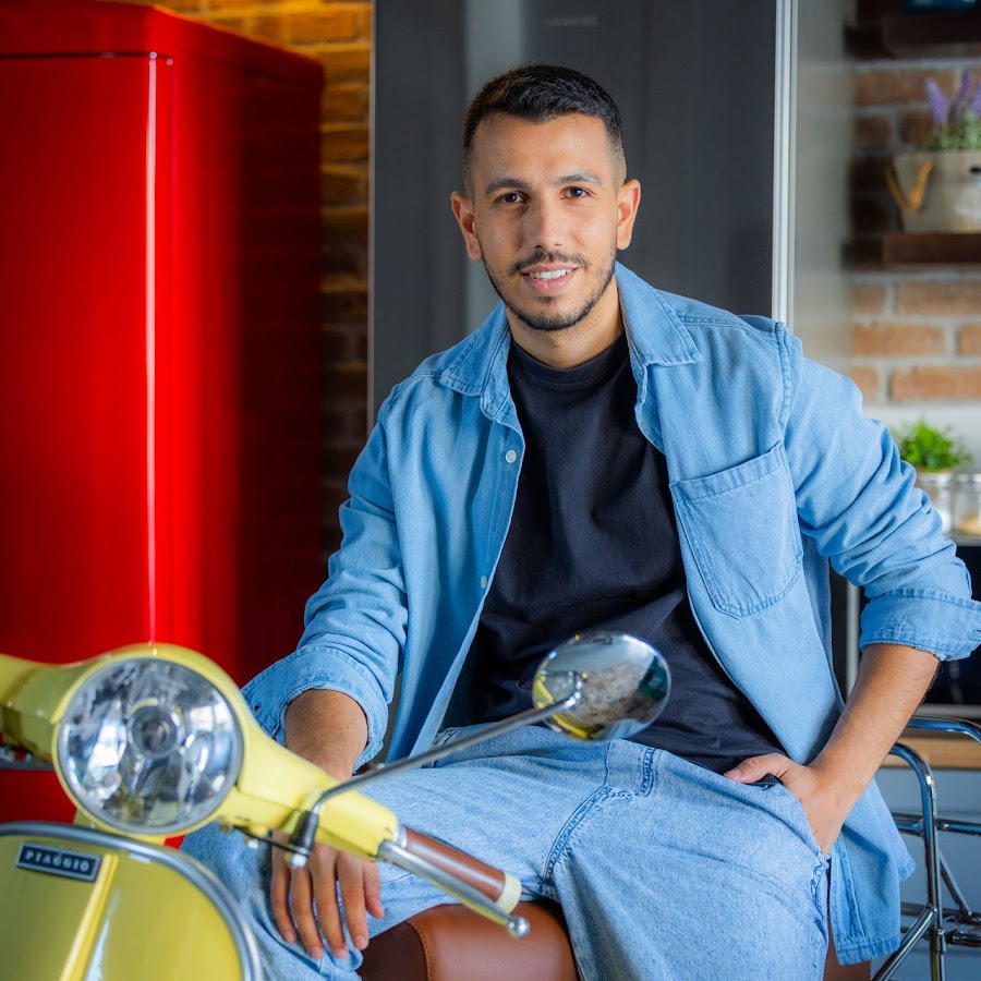 Dimitris Michailidis @dimitrismichailidis
