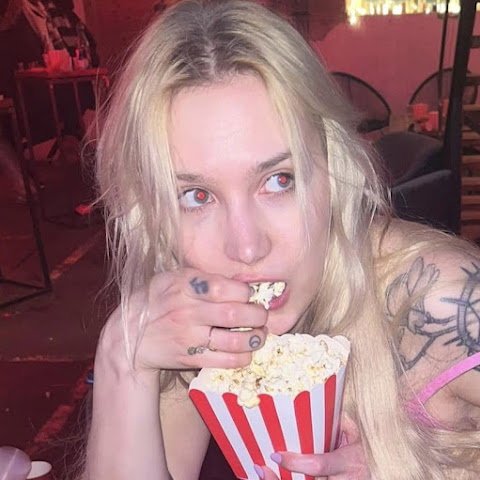 influencer profile picture
