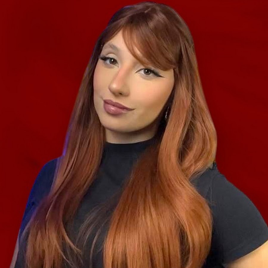 Thayla Moitinho @thaylamoitinho