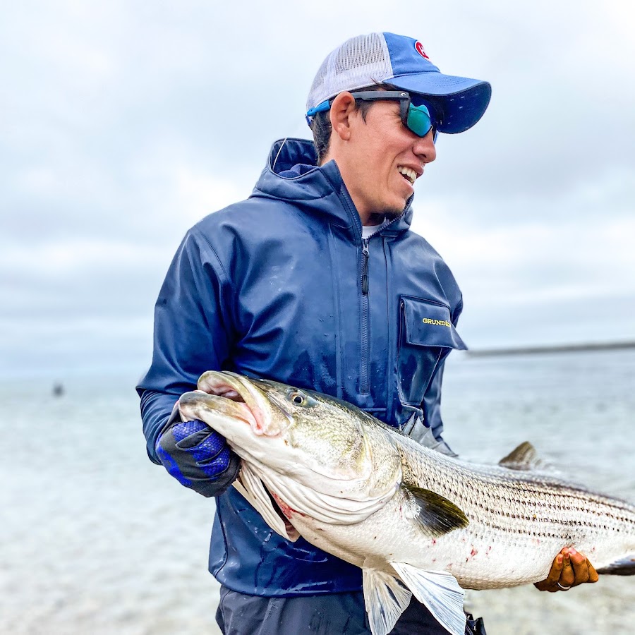 Catching GIANT Striped Bass In Cape Cod, MA - TOPWATER PB! 