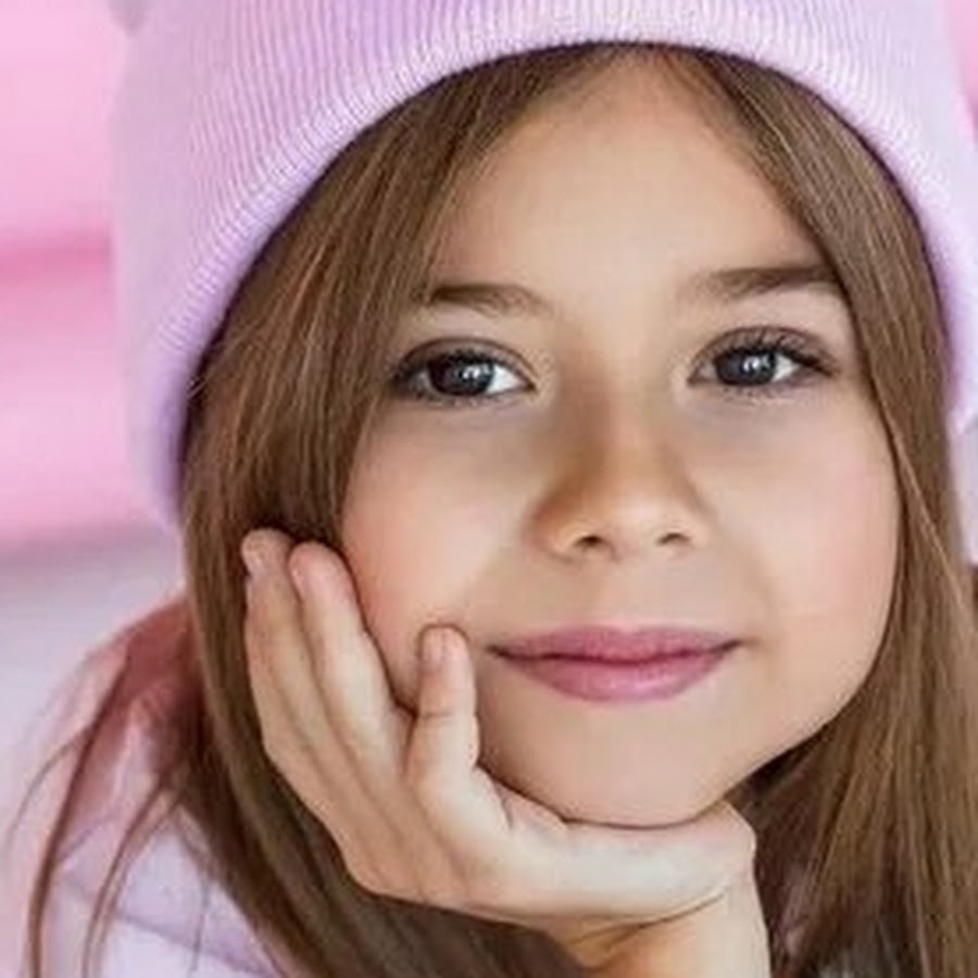 Milana youtube 