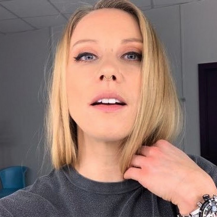 Jules Hardy @itsjuleshardy