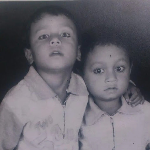 UCsz7v40a-VEA_mnJ-x02kCA