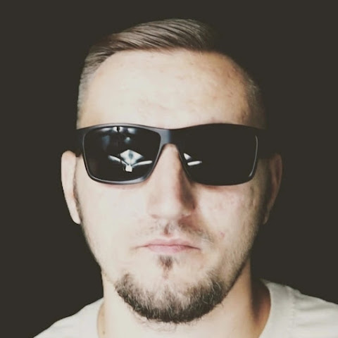 influencer profile picture