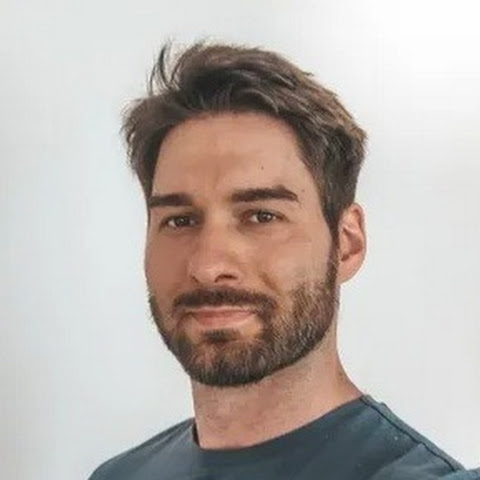influencer profile picture