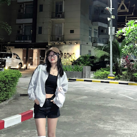 influencer profile picture