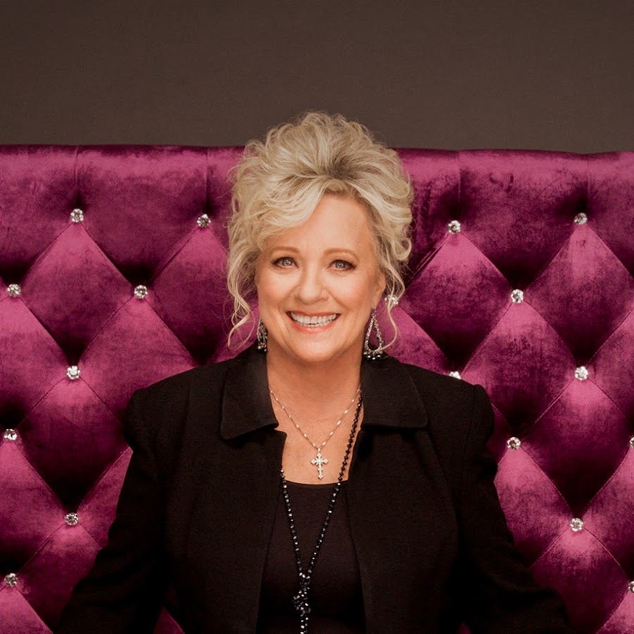 Connie Smith - YouTube