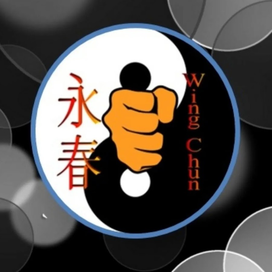 Coruja 藤本