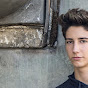 Milo Manheim - Topic