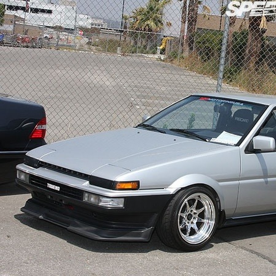 Toyota Corolla Levin ae86 Coupe