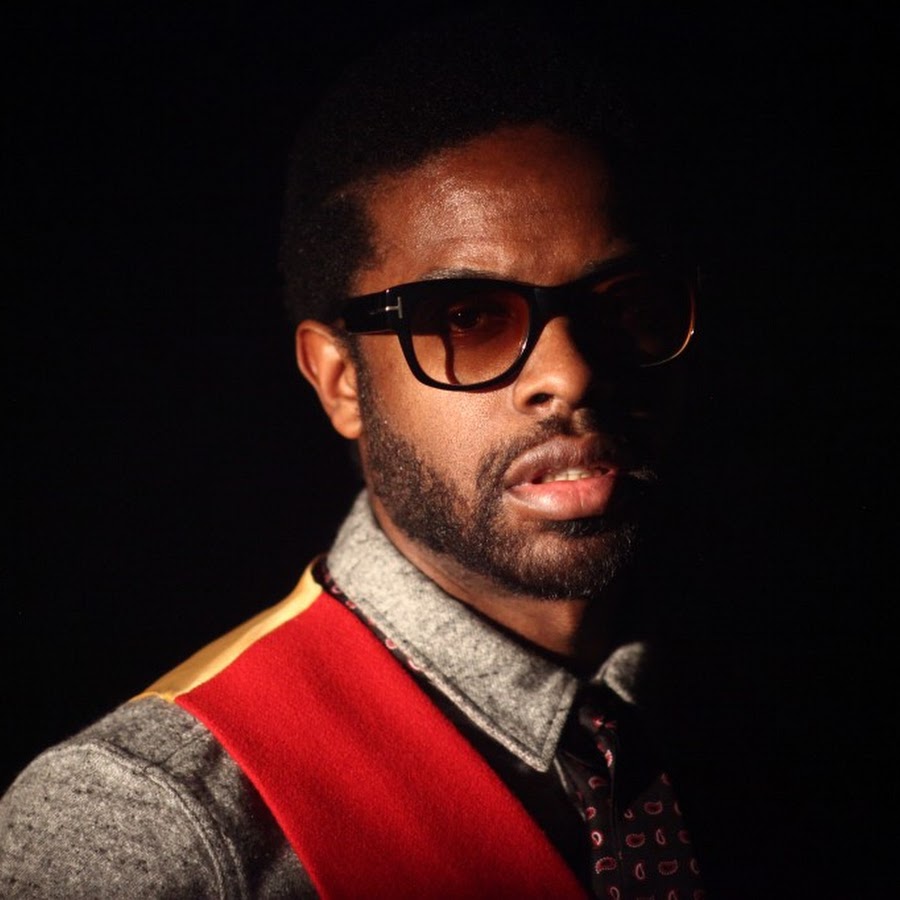 Тема янг. Adrian Younge. Younge.