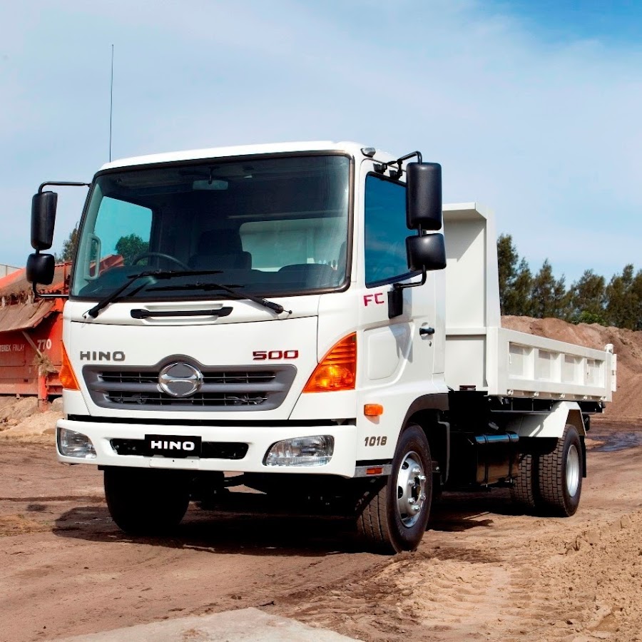 Автомобиль hino 500 фото