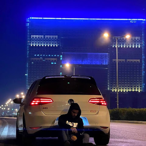 influencer profile picture