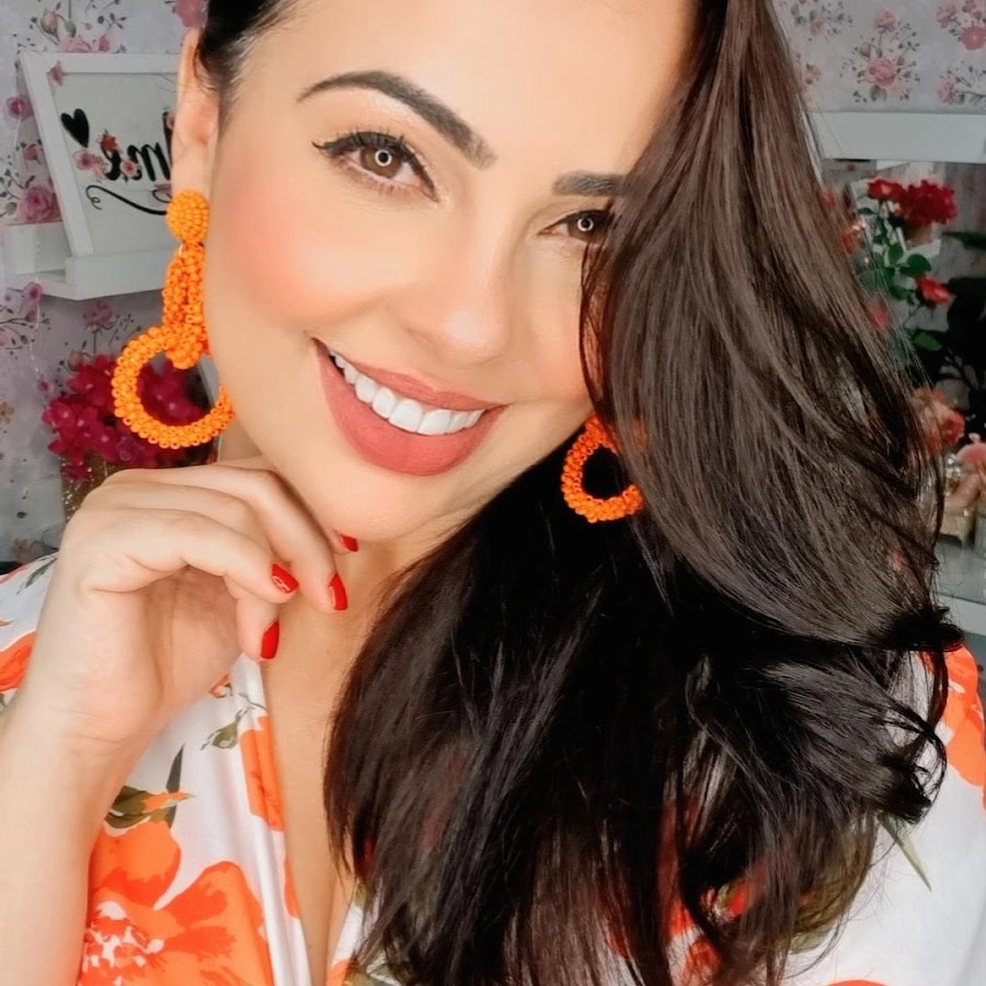 Luciana Gomes @lucianagomes_manualdabeleza