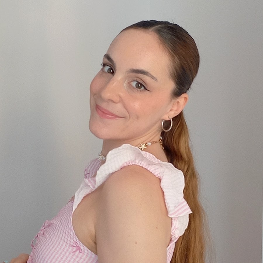 influencer profile picture