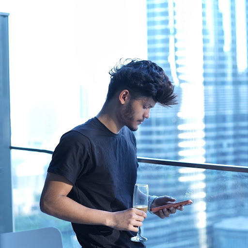 UCEz0D2lWquqW5tFZMhVFyTg