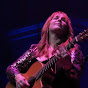 Gretchen Peters