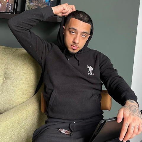 influencer profile picture