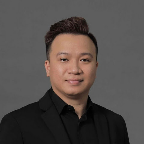 influencer profile picture