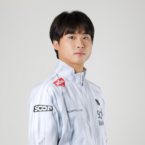 influencer profile picture