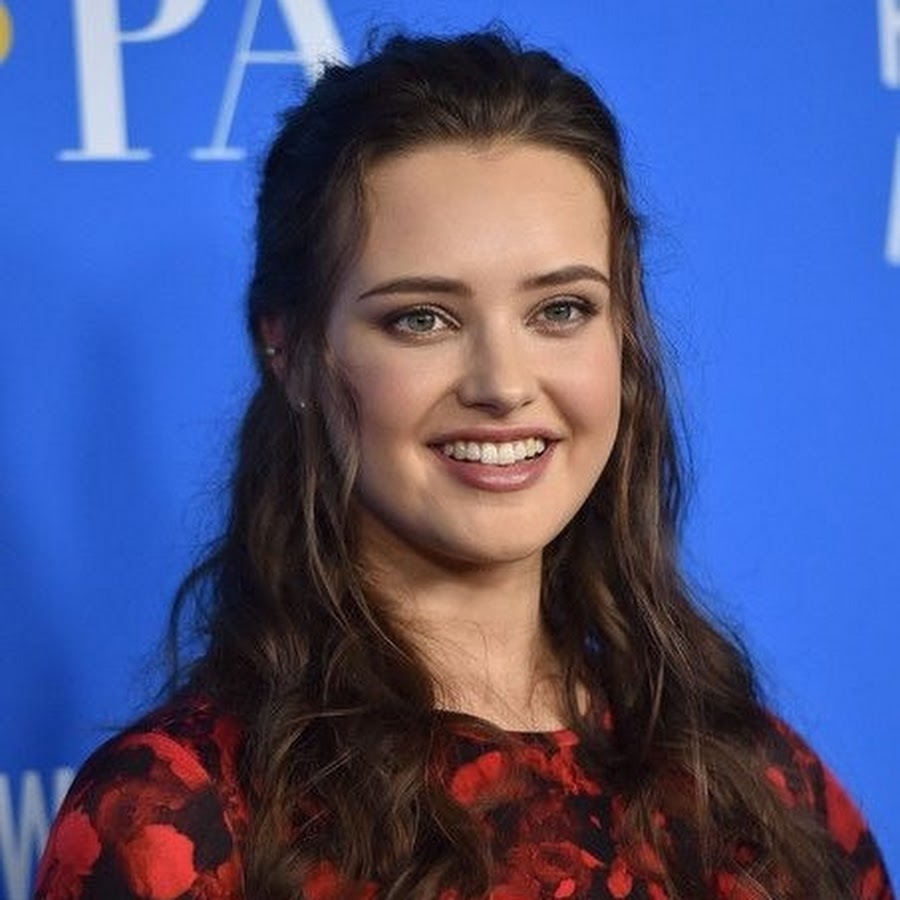 Кэтрин лэнгфорд. Кэ́трин Лэ́нгфорд. Алана Лангфорд. Katherine Langford pics.