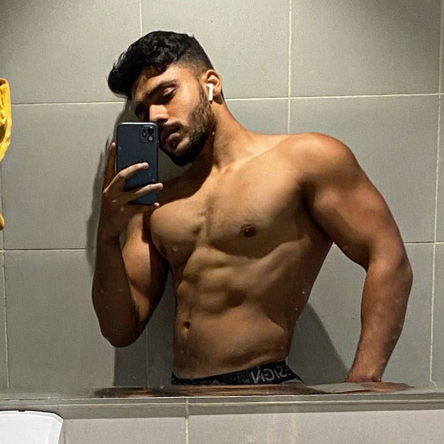 influencer profile picture
