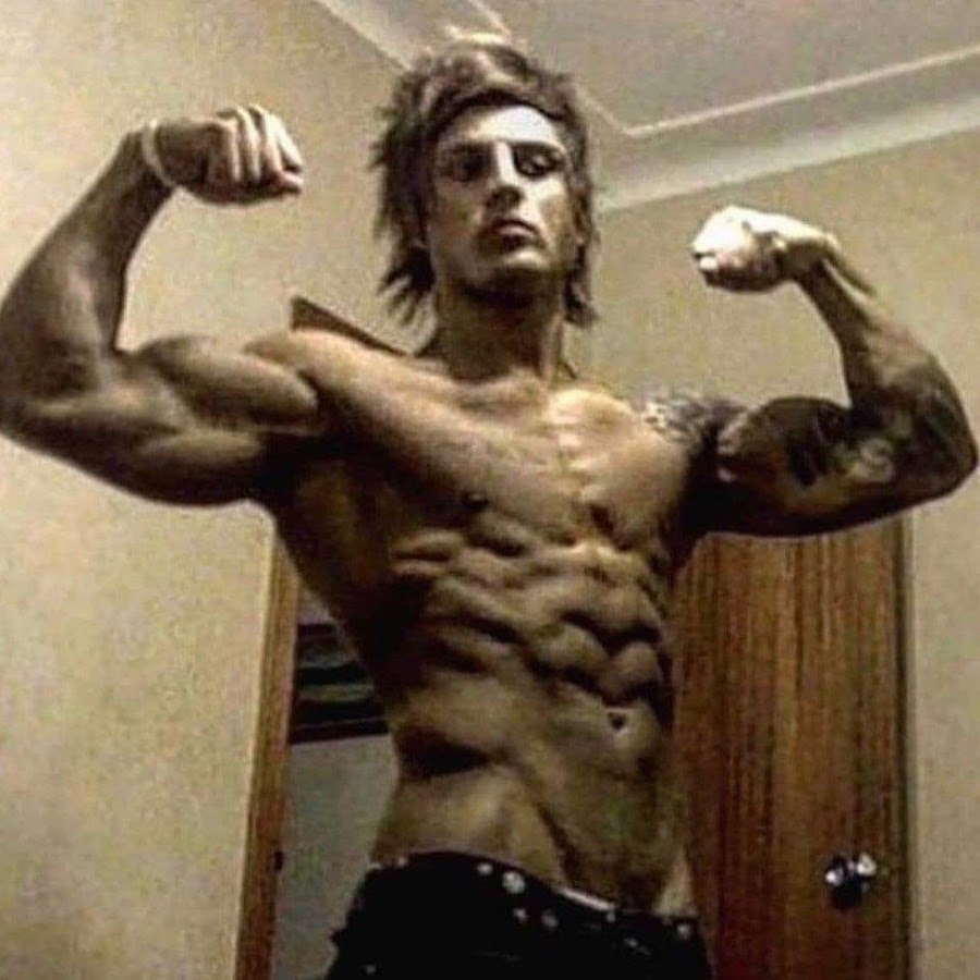 Азиз Сергеевич Шавершян Zyzz