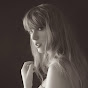 Taylor Swift - Topic
