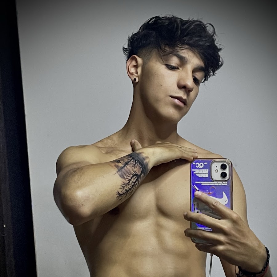 Daniel Torresx @danieltorresx