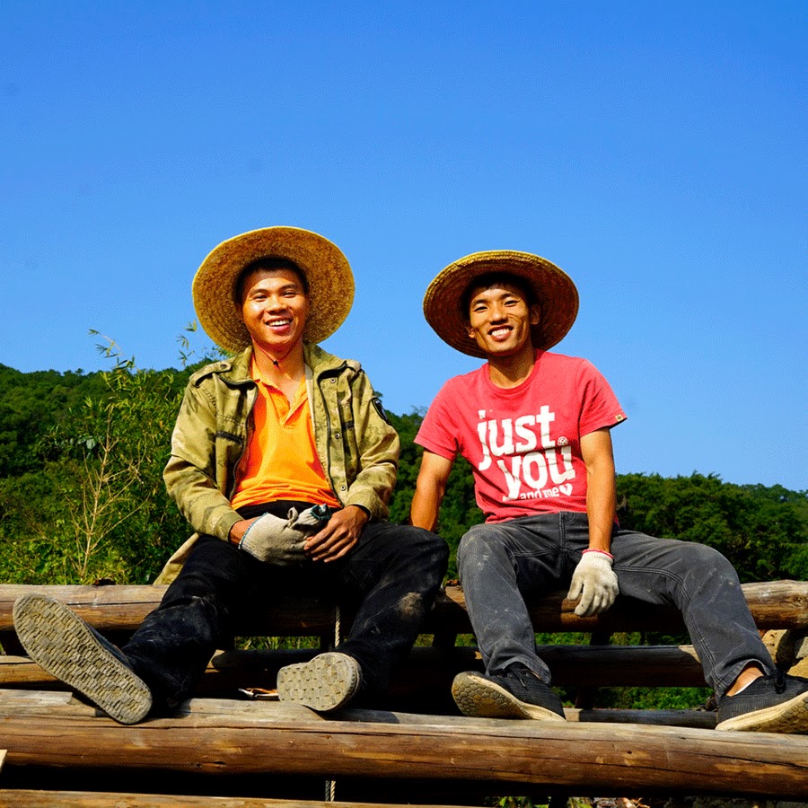 Fishing Village Brothers