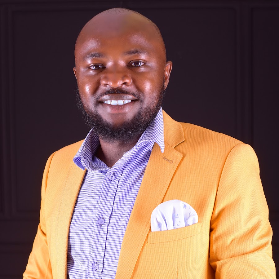 influencer profile picture
