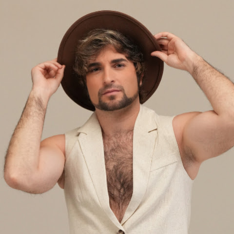 influencer profile picture