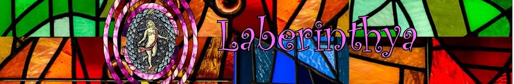Laberinthya Banner