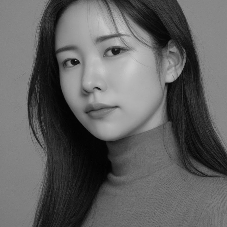 수현 - YouTube 수현