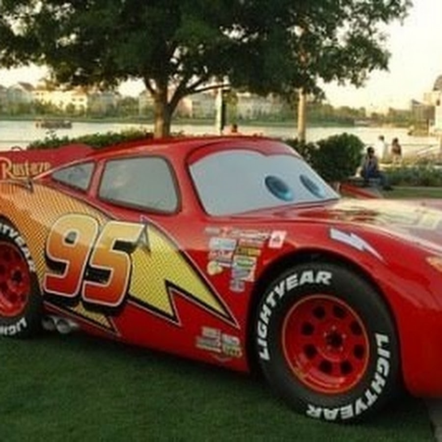 Марка молнии маккуина. Молния Маккуин настоящая машина. Chevrolet Corvette c6 молния Маккуин. Молния Маккуин настоящий. Chevrolet Corvette c6 Маквин.