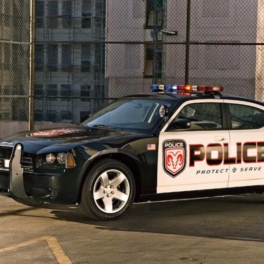 Додж Чарджер 2011 полиция