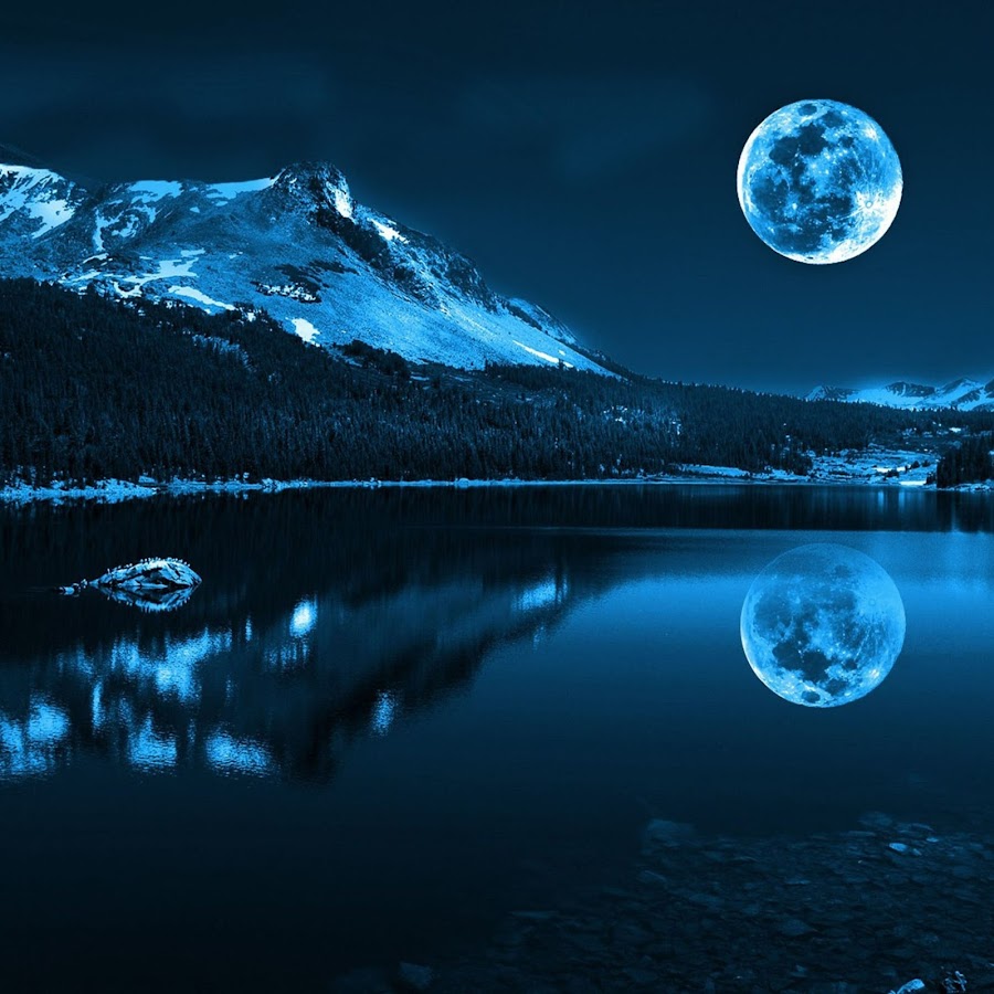 Ночное озеро с луной