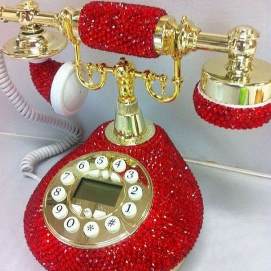 Красный телефон 12. Красный телефон. Красный ретро телефон. Гламурный телефон.