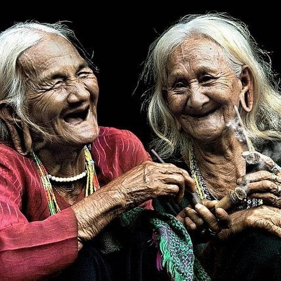 Две подружки в старости
