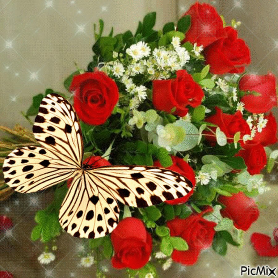 Красивый букет с бабочками