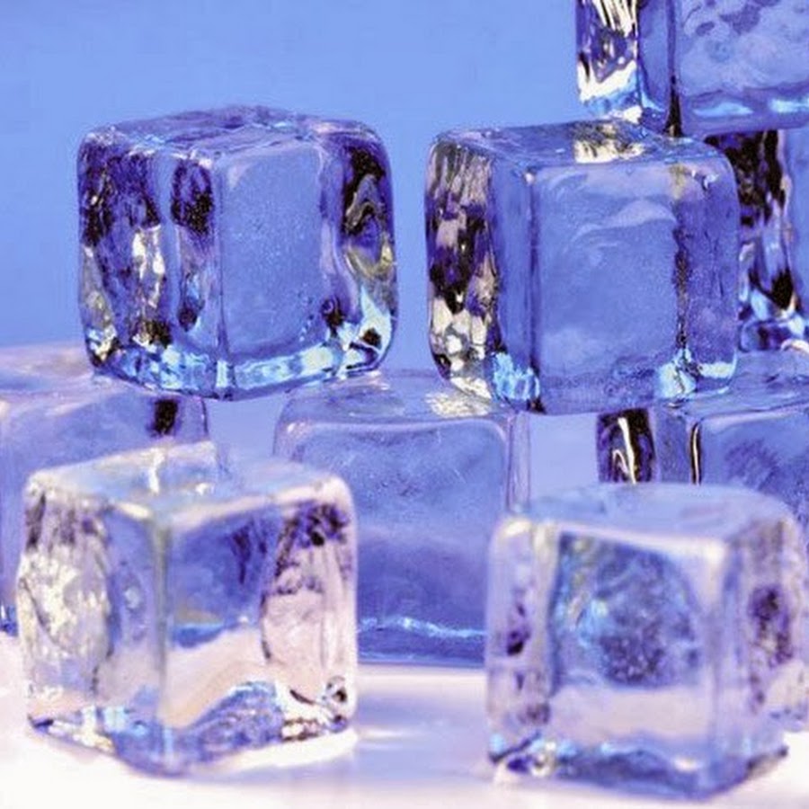 Сонник лед вода. Кубики льда. Ледок. Блестящие кубики льда. Кубик из льда.