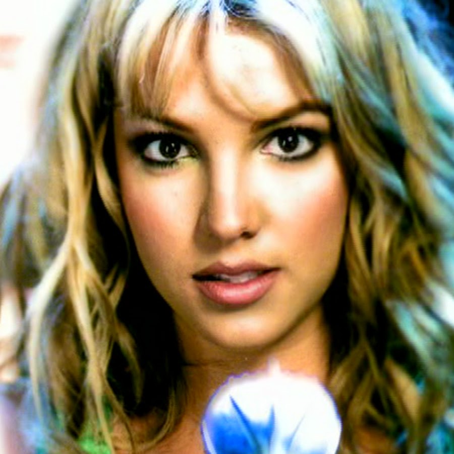 Спирс пародия. Britney Spears 2000s. Britney Spears Overprotected. Britney Spears wink Eyes. Britney Spears Baby one more time.