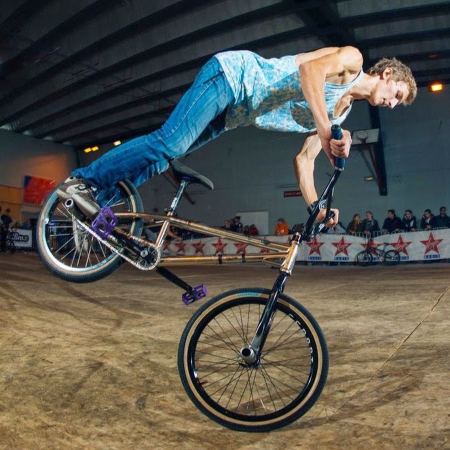 Михаил BMX Flatland 32 года